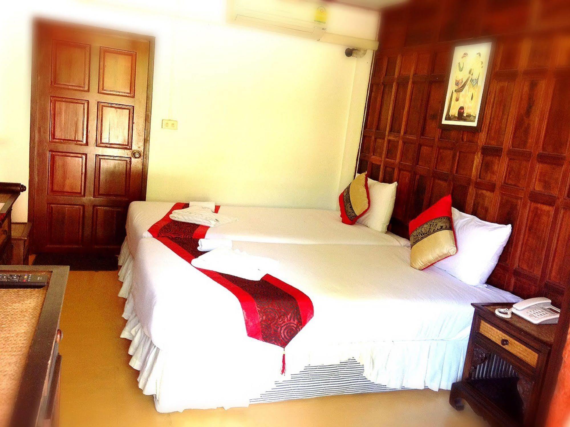 Samut Songkhram Jaroenrat Resort מראה חיצוני תמונה