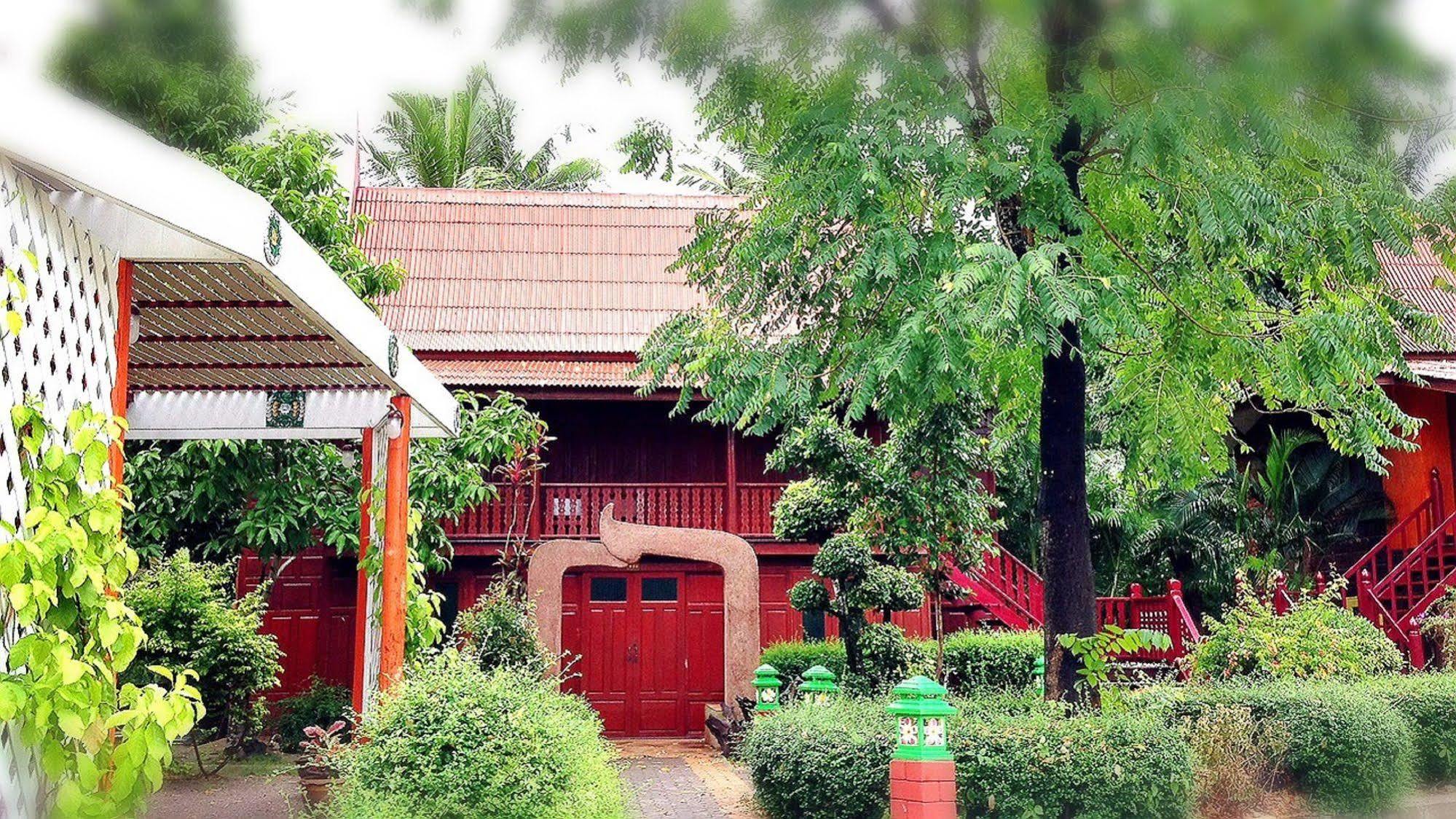 Samut Songkhram Jaroenrat Resort מראה חיצוני תמונה
